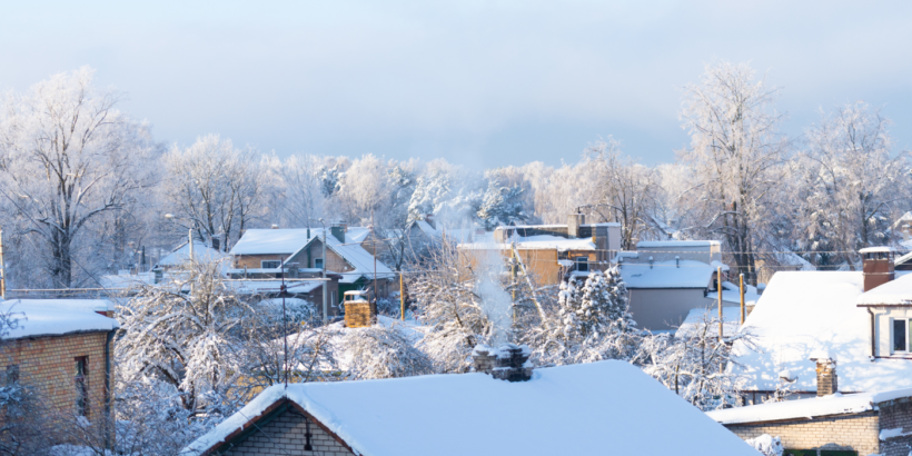 Ylläs: Forest Hike with Snowshoes and Campfire Snacks to Arctic Snow Village - Image 2